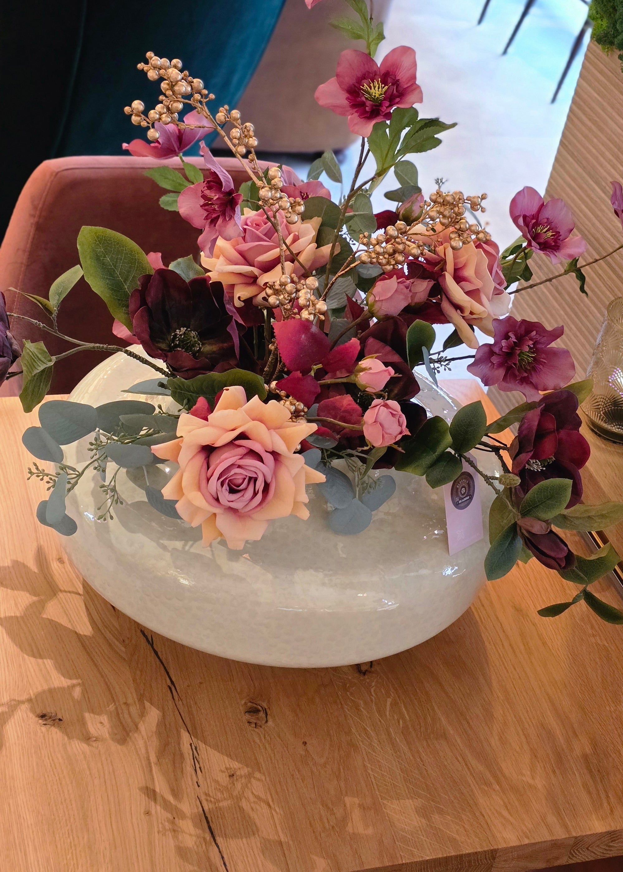 Boeket Aimy + ivoorkleurige vaas