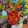 Boeket Art in Bloom + Heinen Delftsblauw Melkbusvaas Wildbloemen