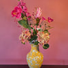 Boeket Pretty in Pink + Gebloemde vaas Geel porselein